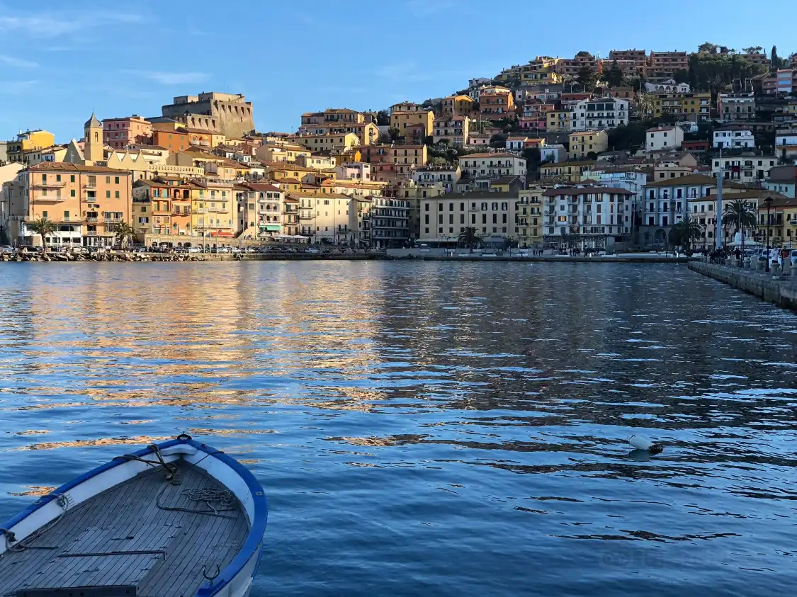 Các khách sạn gần Argentario