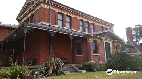 Marianne North Gallery