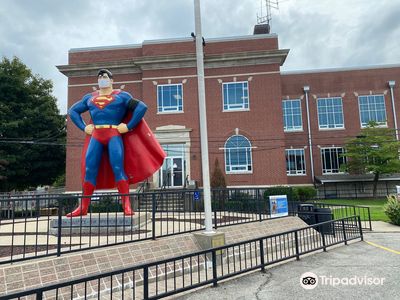 World's Largest Superman Statue