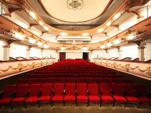 Teatro Coliseo Spanish