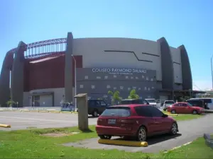 Coliseo Raymond Dalmau