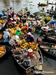 Cai Be Floating Market