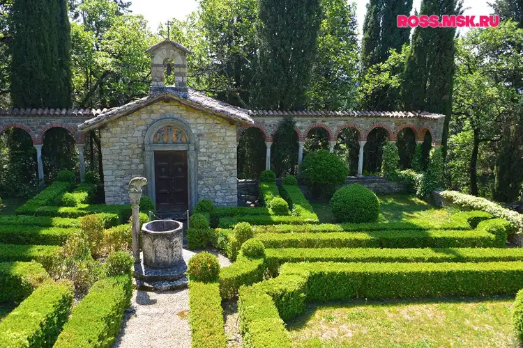 Hotels near Villa Peyron
