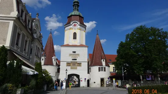 Steiner Tor City Shopping