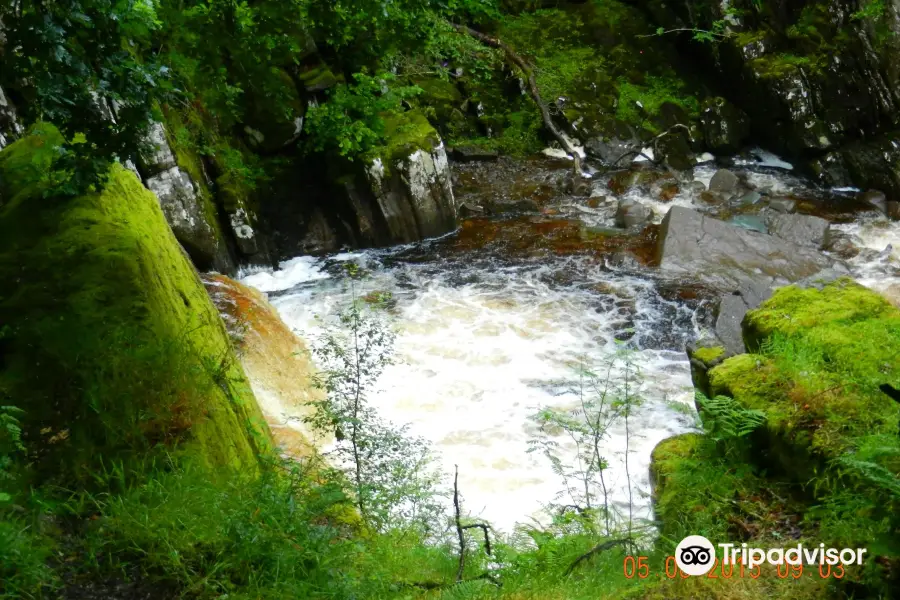 Bracklinn Falls Bridge and Callander Crags