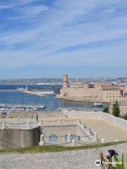 La Citadelle de Marseille (Fort Saint-Nicolas/Fort d'Entrecasteaux)