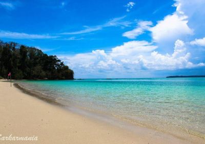 Jolly Bouy Island