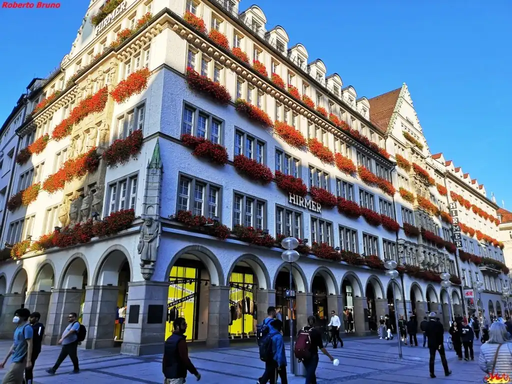 Hotels in der Nähe von Hirmer München