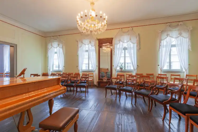 Hotels near Mendelssohn Haus