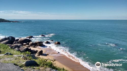 Taquarinhas Beach