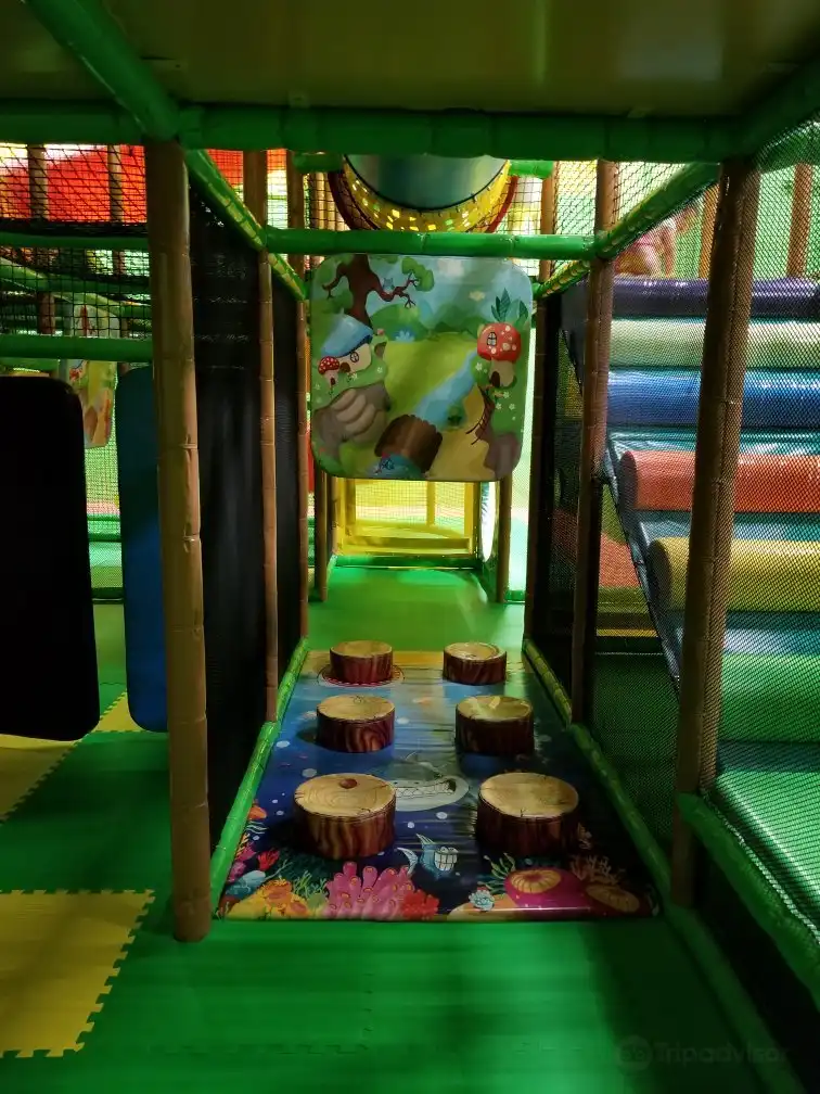 Hotel in zona Jungle Land Corp.