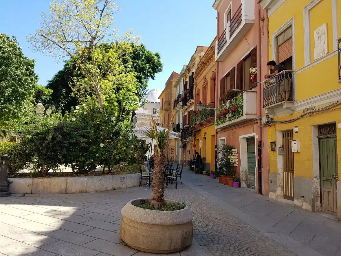 Hotel in zona Quartiere Villanova