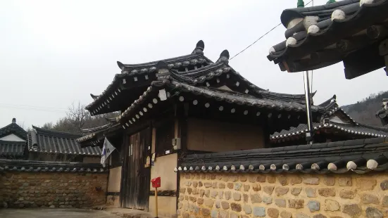 Goryeo-dong Historic Site