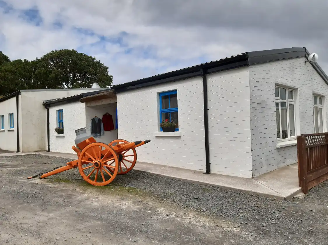 Hotels near Valentia Island Ice Cream