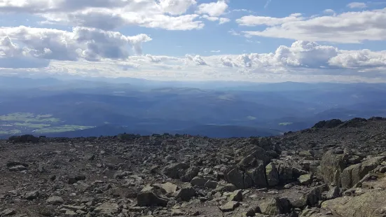 Tronfjellet Mountain