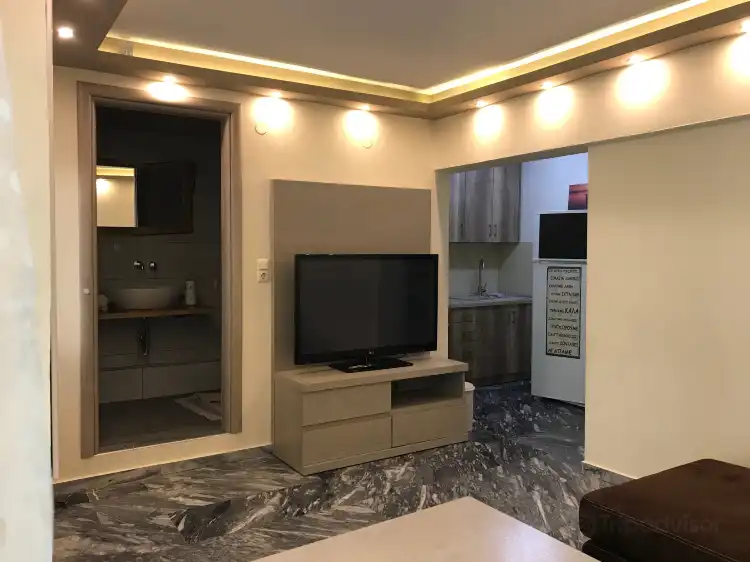 Hotels in Eleftheres