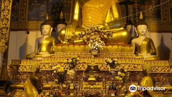 Wat Phrathat Si Don Kham, Long Town, Phrae