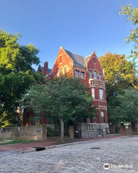 Hunter House Victorian Museum