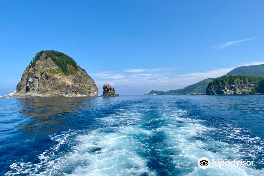 Underwater Observatory Ship New Shakotan