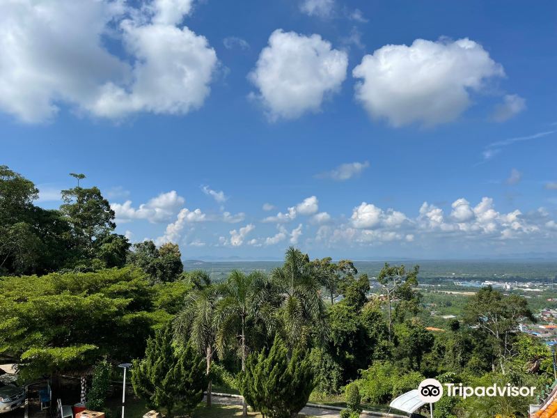 Labuan Bajo to Chumphon Flights