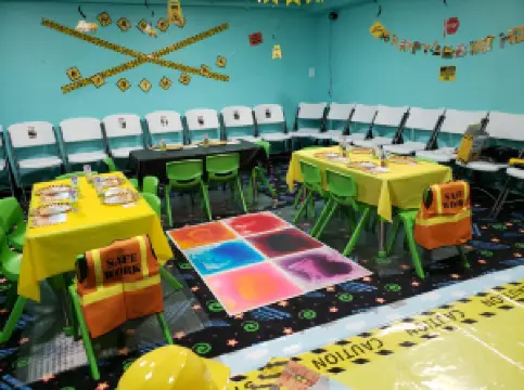 Totsville Indoor Playground & Sandbox