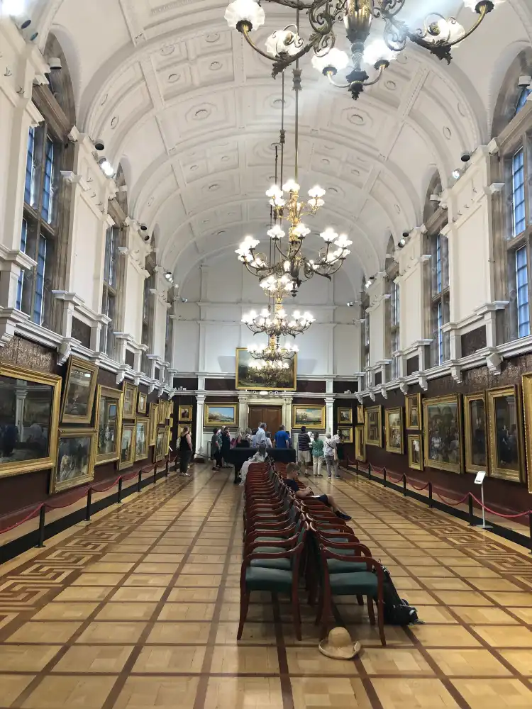 Hotels near Egham Museum (The Literary Institute)