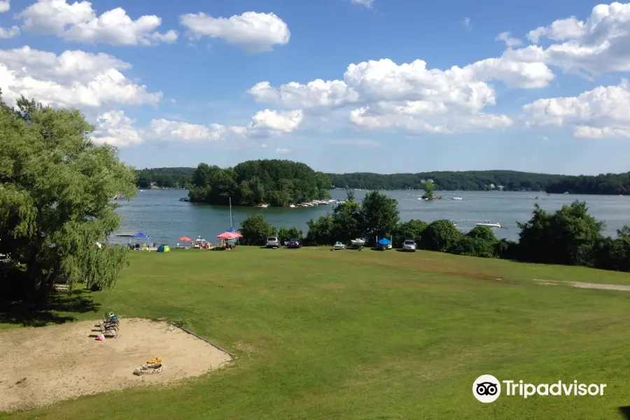 Candlewood Lake