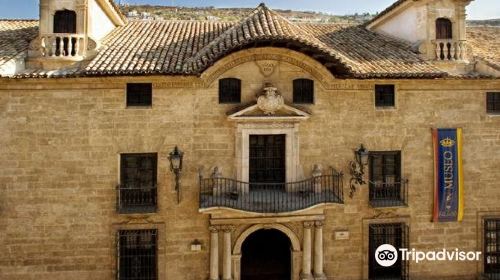 Palacio Abacial - Museo Arqueologico