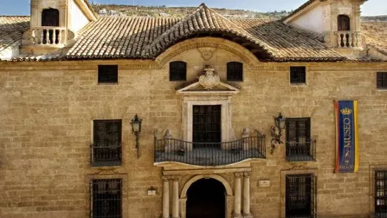 Palacio Abacial - Museo Arqueologico