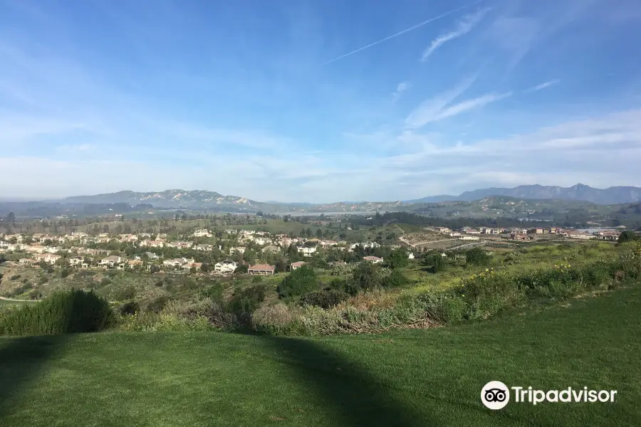 Moorpark Country Club