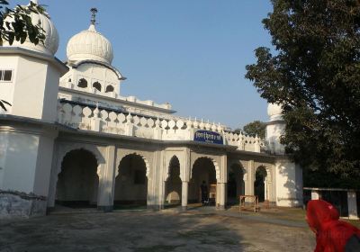 Gurudwara Charan Kamal