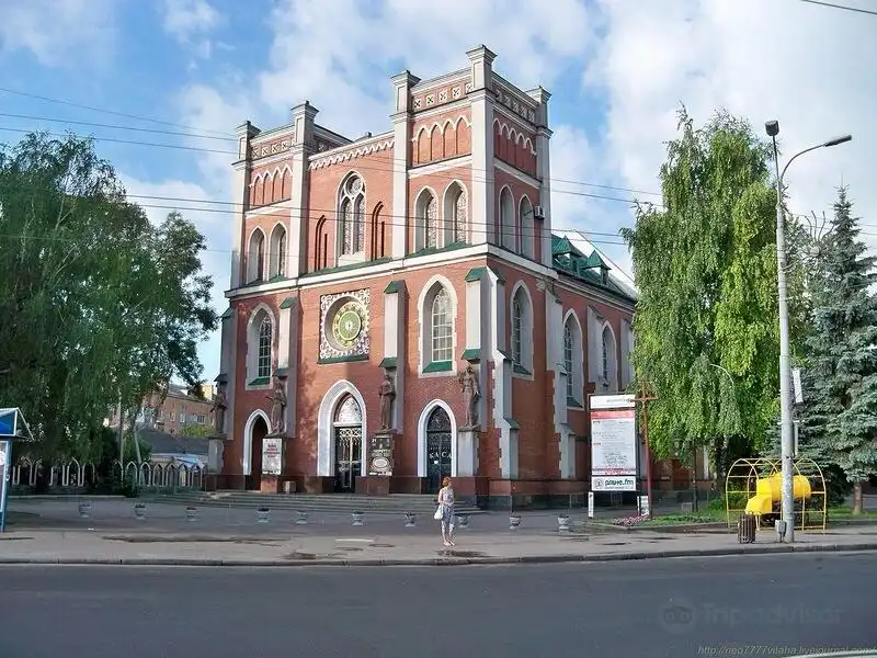 Hotels near St. Antony Cathedral