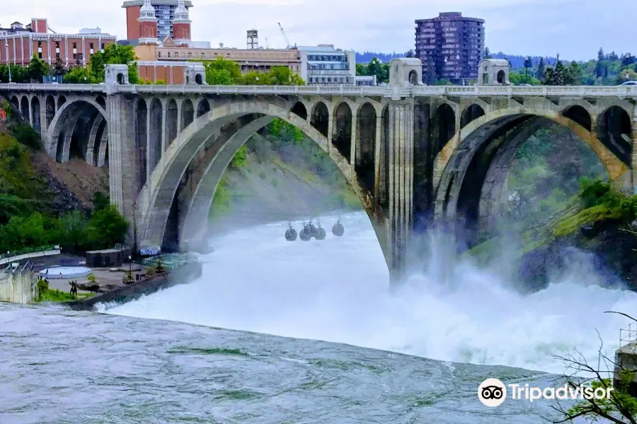 Monroe Street Bridge