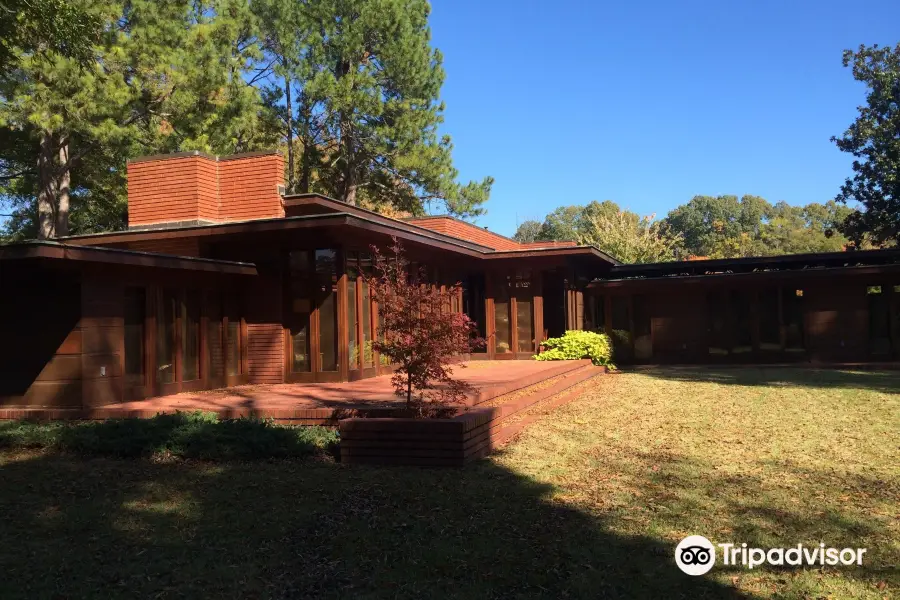 Frank Lloyd Wright - Rosenbaum House Museum