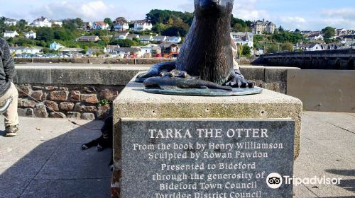 Tarka Otter Statue