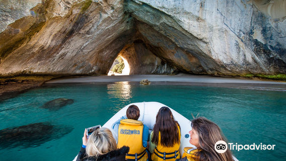 Hahei Explorer Cathedral Cove Boat Tour