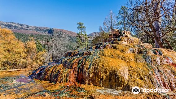 Pinkerton Hot Springs