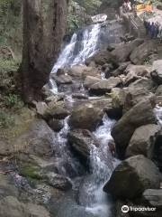 Harishankar Waterfall