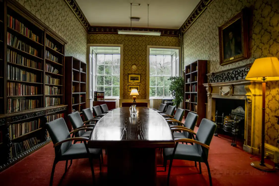 Hotels near Newbattle Abbey