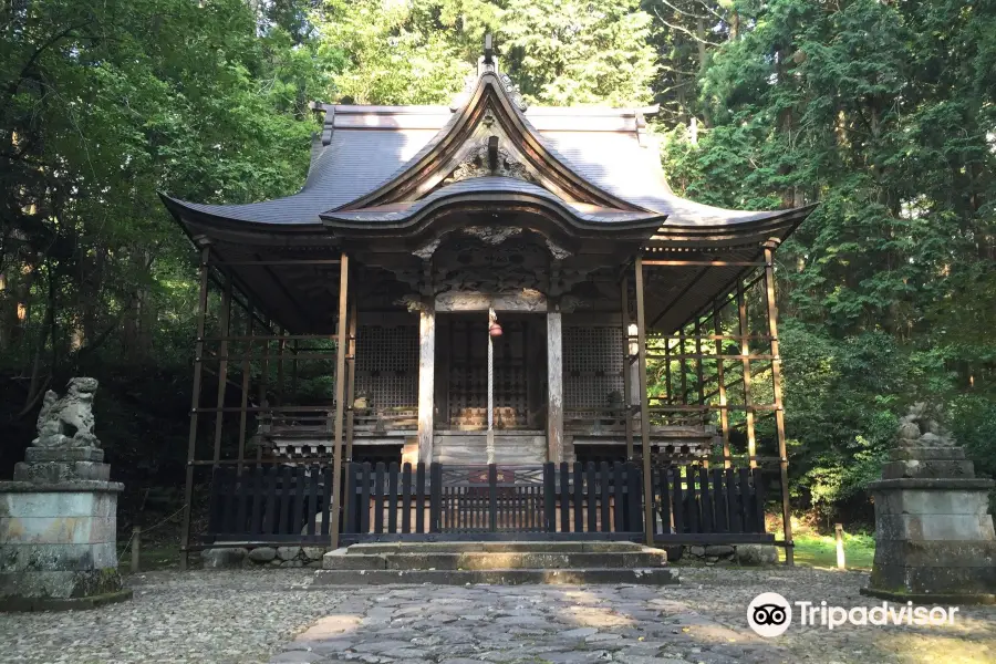 Hakusan-jinja Shrine