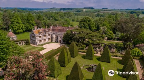 Athelhampton House & Gardens