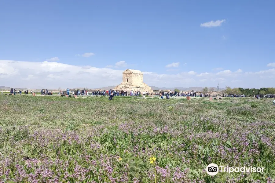 Tomb of Cyrus