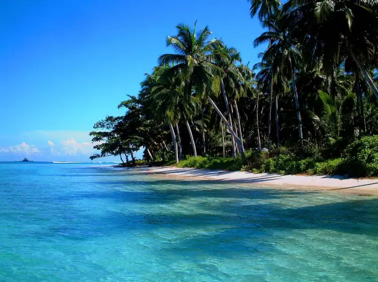 Hotels near Mentawai Islands