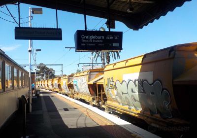 Essendon railway station