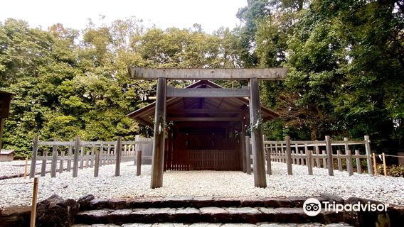 Yamatohime-no-miya Shrine