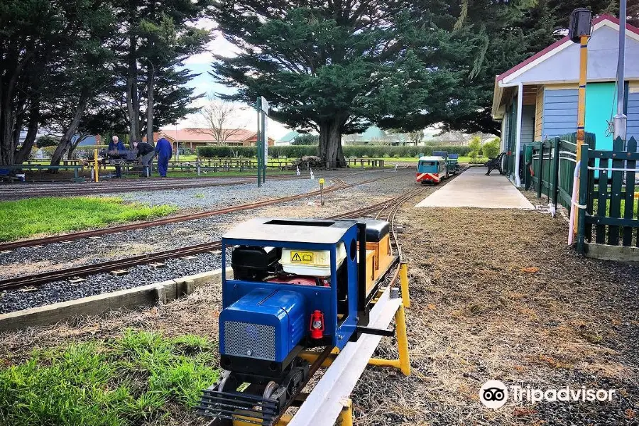 Evandale Train Rides