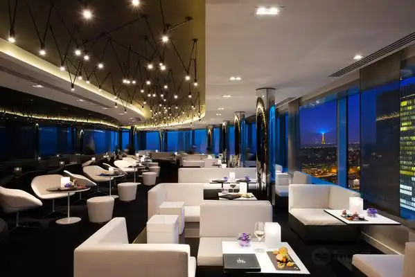Hotels in Courbevoie