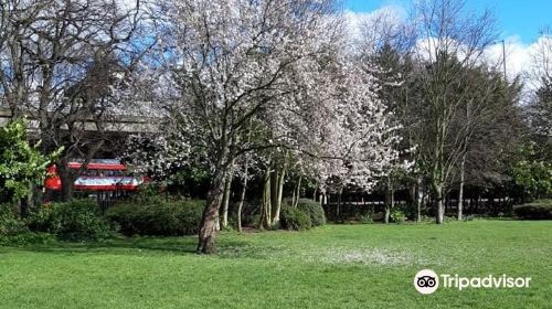 Carville Hall War Memorial Park