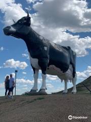 Salem Sue - World's Largest Fiberglass Cow