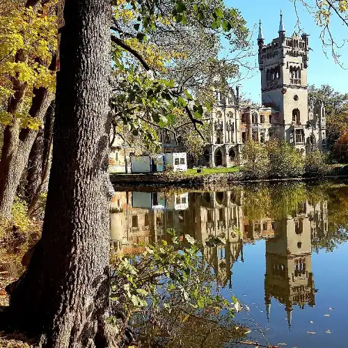 Pałac w Kopicach
